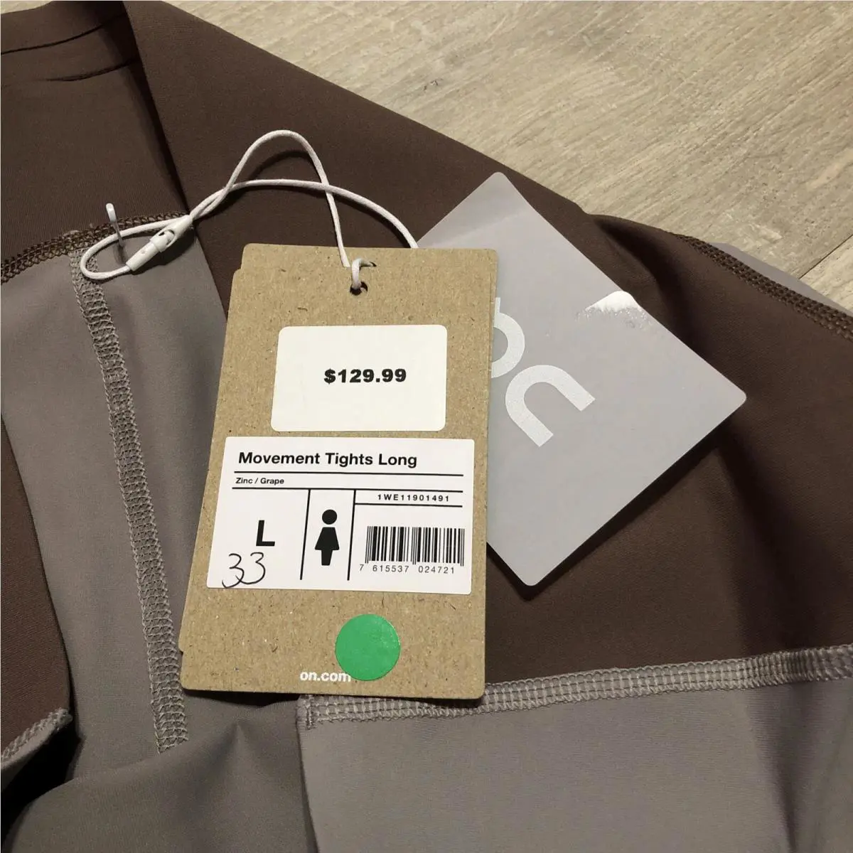 On-Running clothing - Beige 2