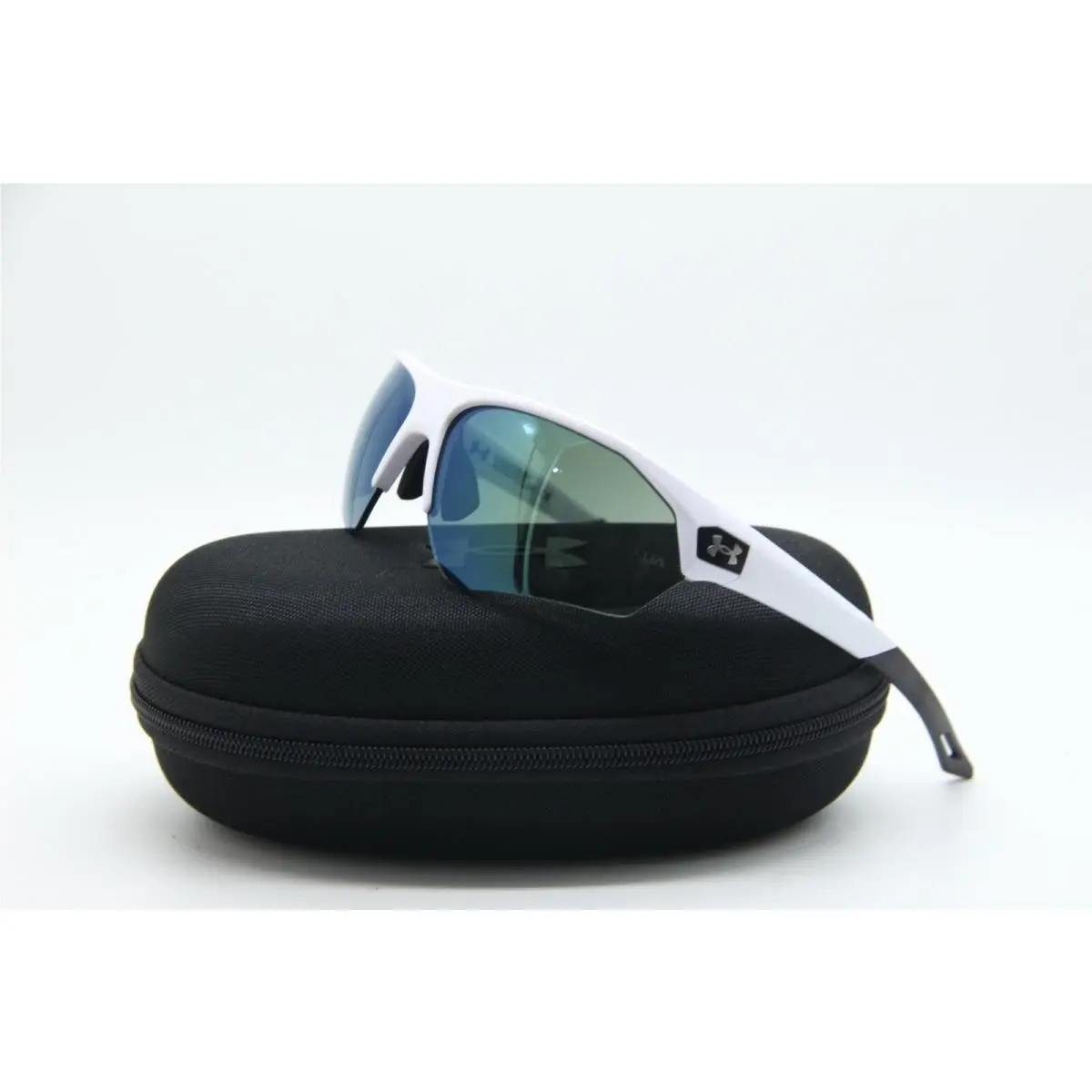 Underarmour UA Playmaker UA 0001GS CCPV8 Sunglasses W/case 72-10