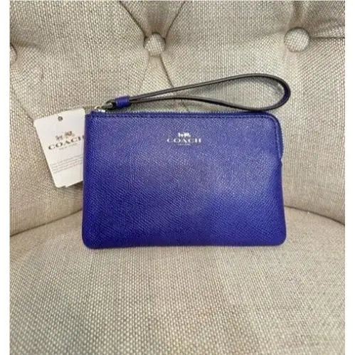 F58032 Crossgrain Leather Small Corner Zip Wristlet Sv/ Purple by Coach