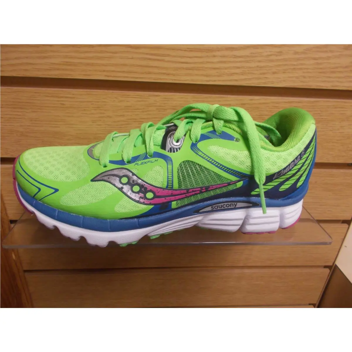 Saucony shoes - KINVARA 6 (S10282-4) - KINVARA - Green 3