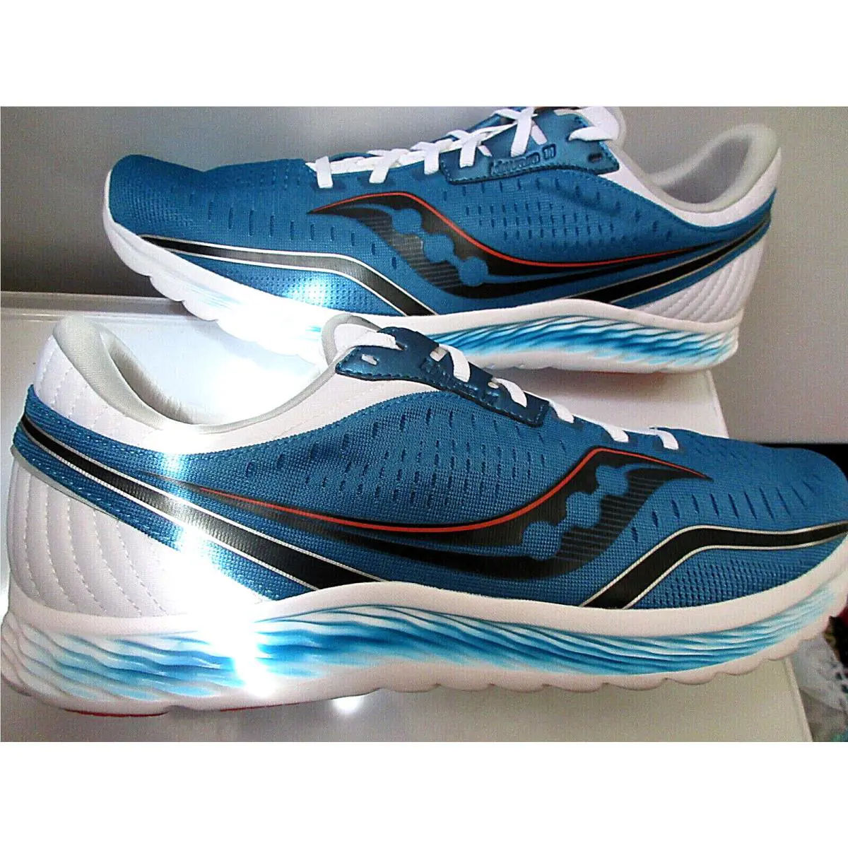 Saucony shoes - Saucony Kinvara - Kinvara - S2055125 - Blue 16