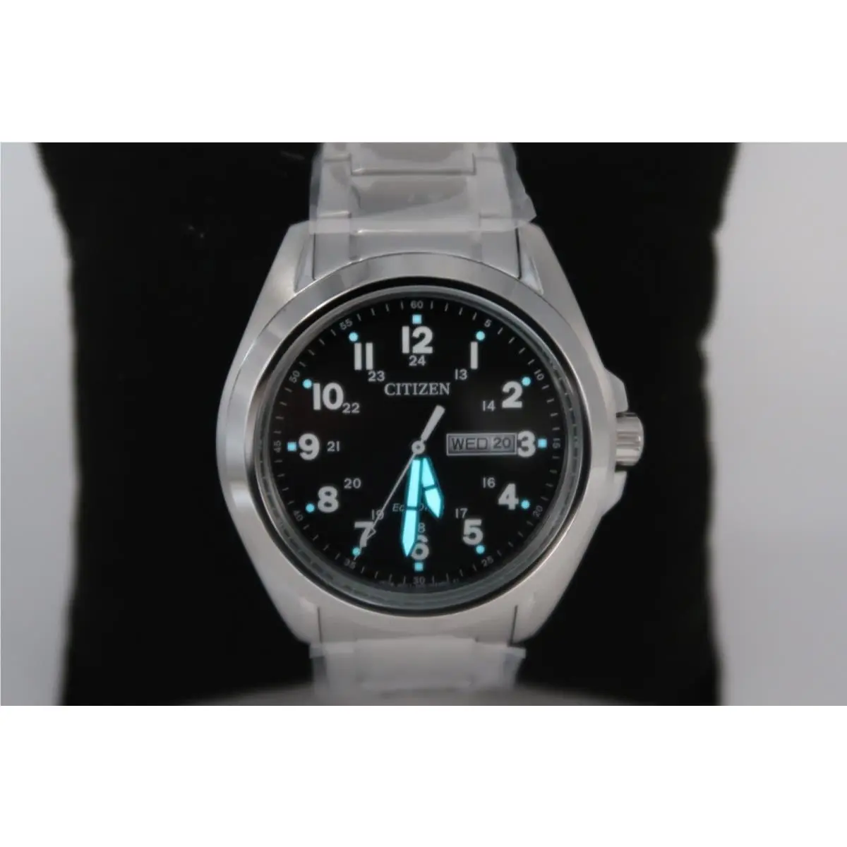 Citizen Garrison Black Dial Day Date Eco-drive AW0050-82E Men`s Watch