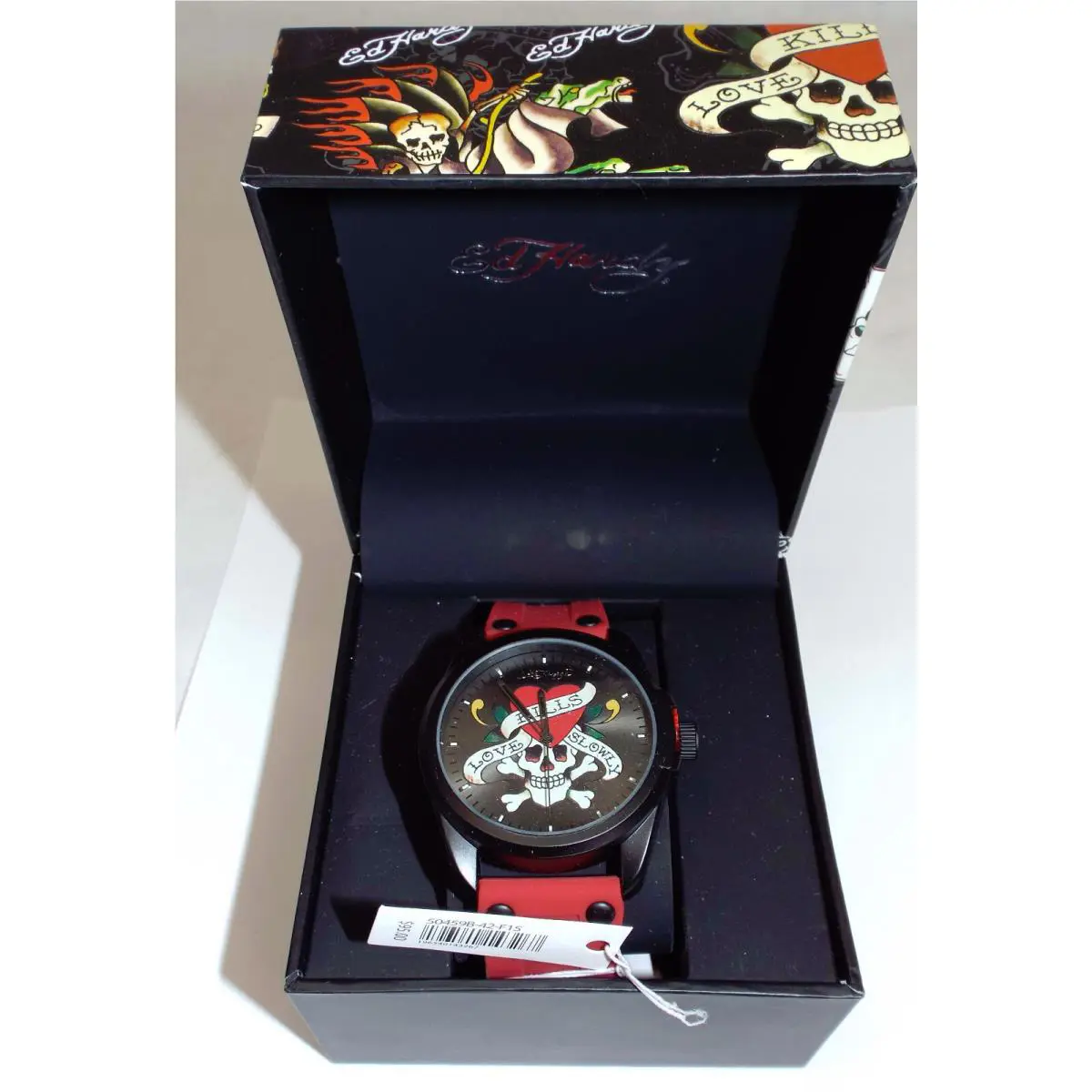 Mens Ed Hardy Men`s Skull Red Silicone Strap Watch 46mm Boat Dive