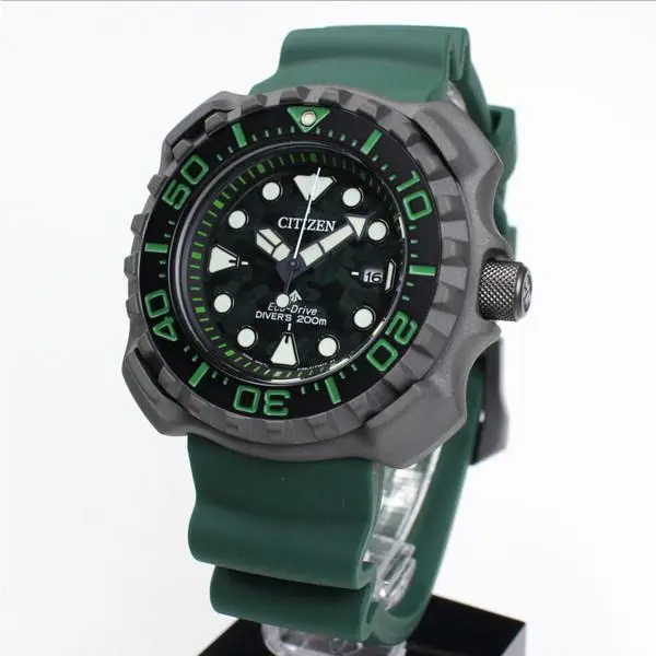 Citizen Promaster Dive Titanium Eco Drive Sports Men`s Watch BN0228-06W - Dial: Green, Band: Green, Bezel: Black
