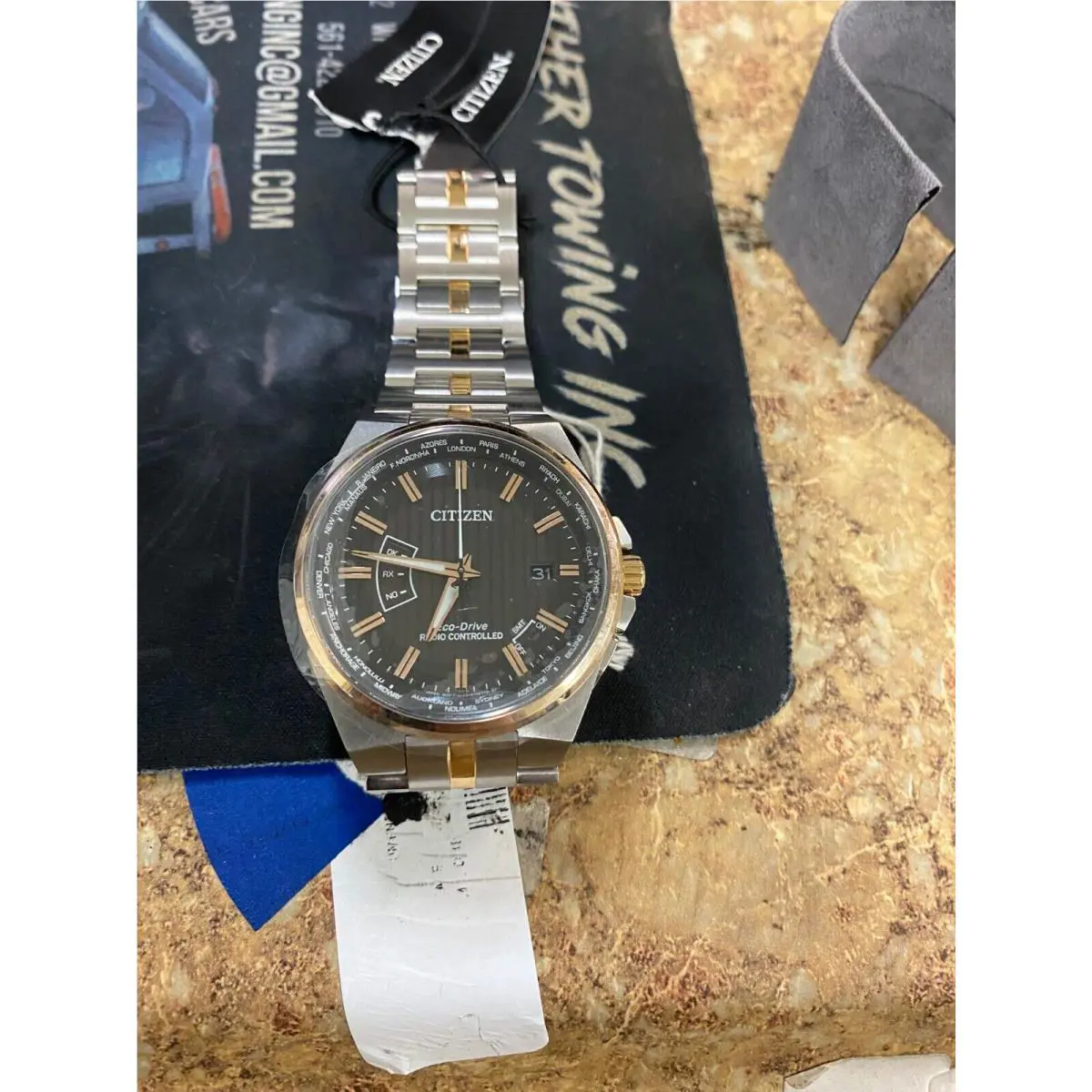 Citizen Eco-drive H145-S113962 Radio Solar Wristwatch Black Dial