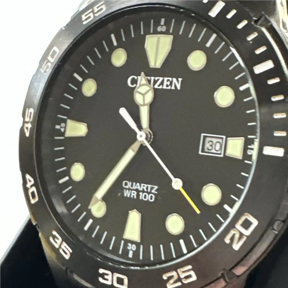 Citizen Men`s Watch BI1045-56E Quartz Diver Black Dial Date 42mm