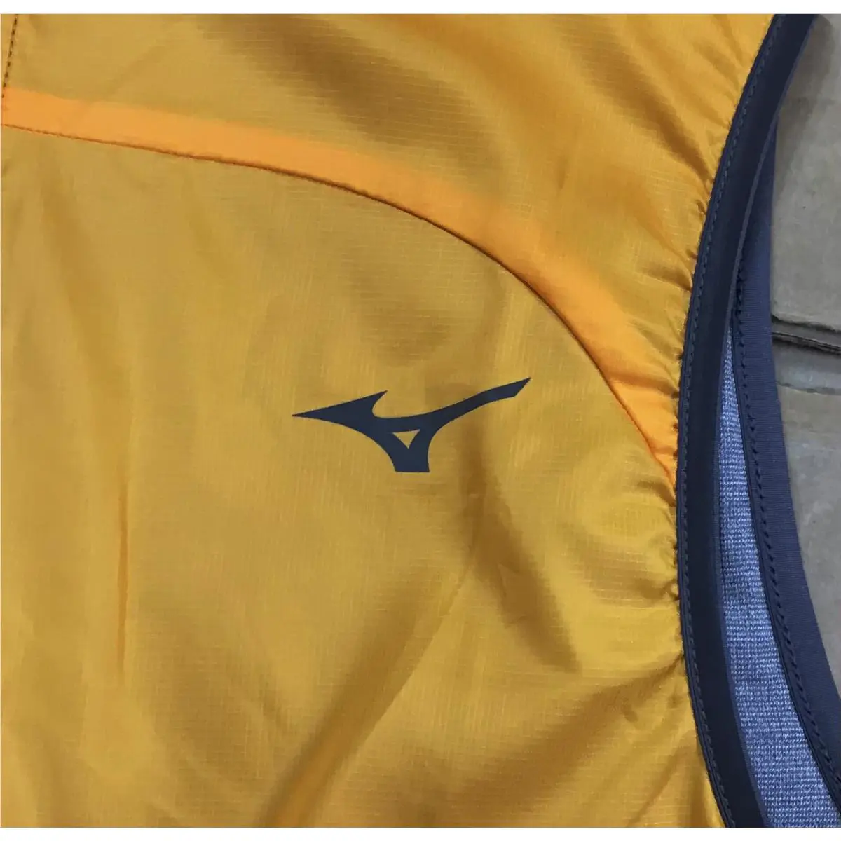 Mizuno clothing - Orange 12