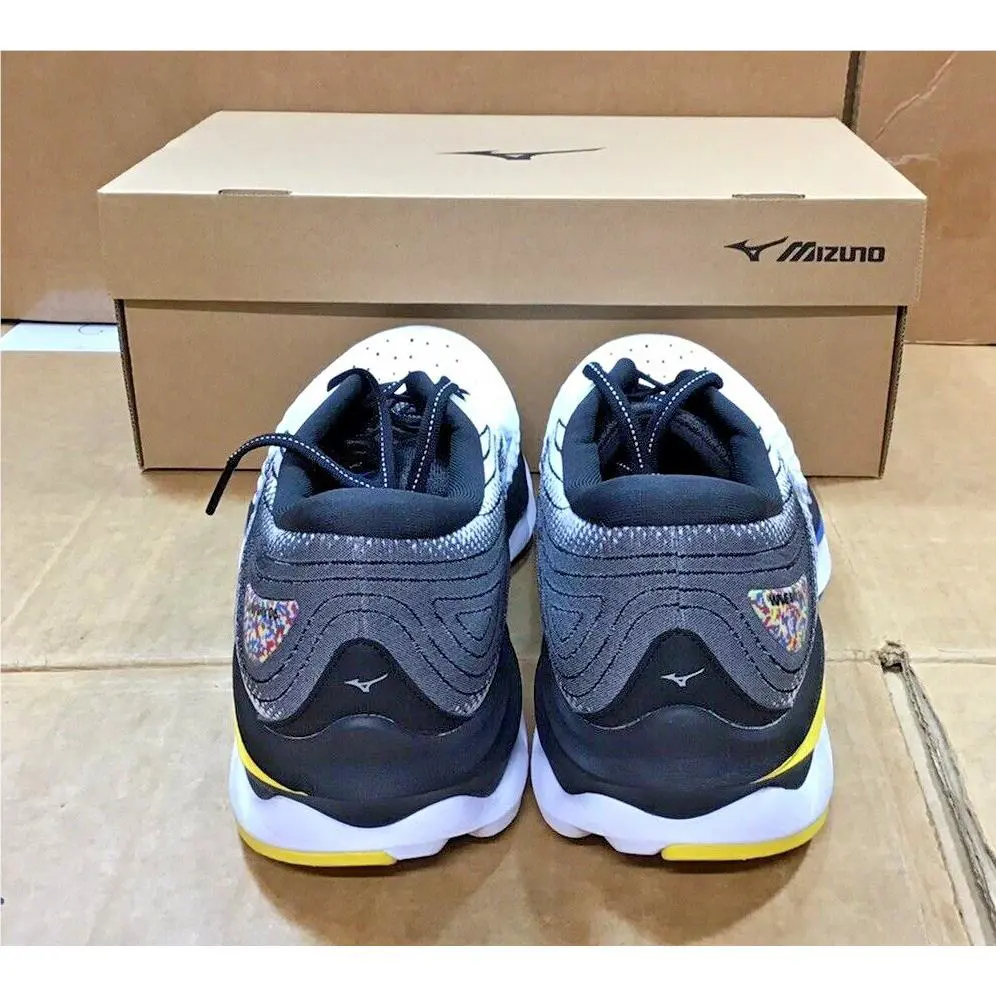 Mizuno shoes - Mizuno Wave Sky - Wave Sky - White 1