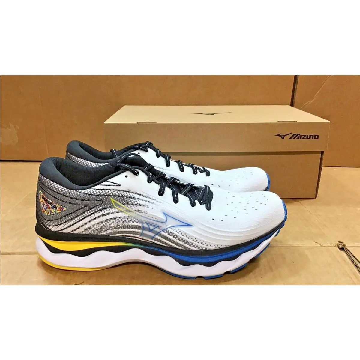 Mizuno shoes - Mizuno Wave Sky - Wave Sky - White 10