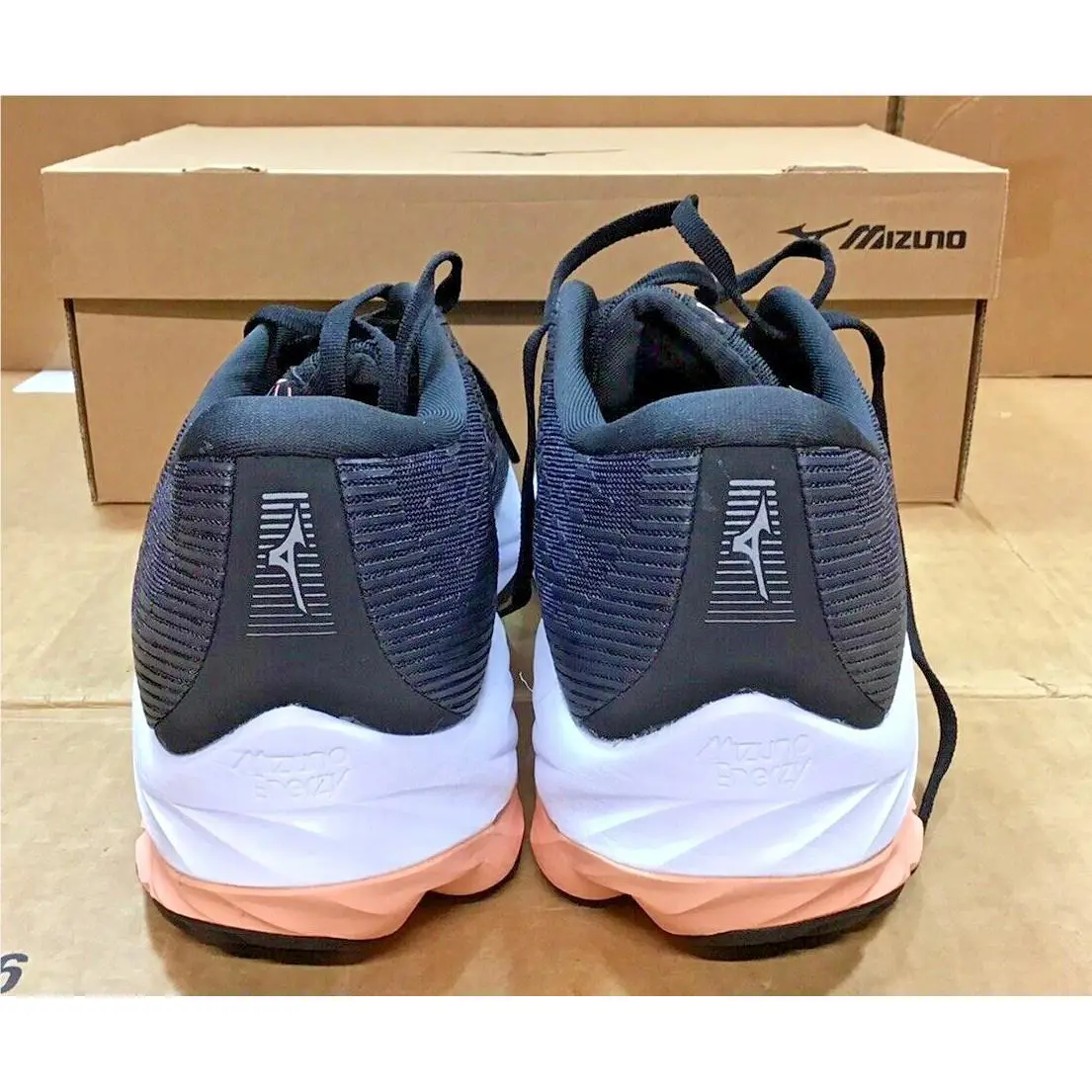 Mizuno shoes - Mizuno Wave Rider 26 Odyssey - Gray 1