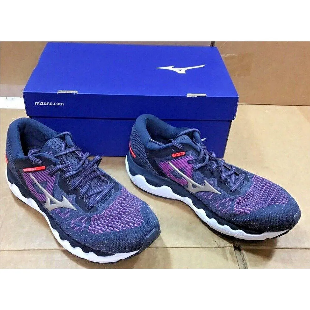 Mizuno shoes - Horizon 5 - Horizon - Violet-platinum Gold 1