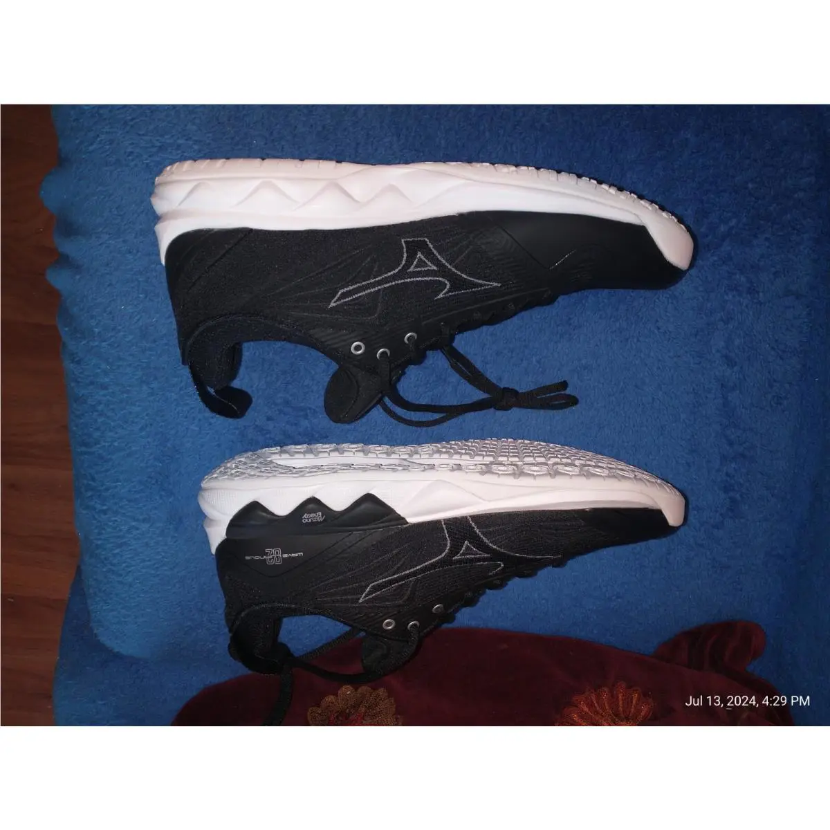 Mizuno shoes - Wave Luminous 2 - Wave Luminous - 430305 - Black (UPC: 0889961460500) 0