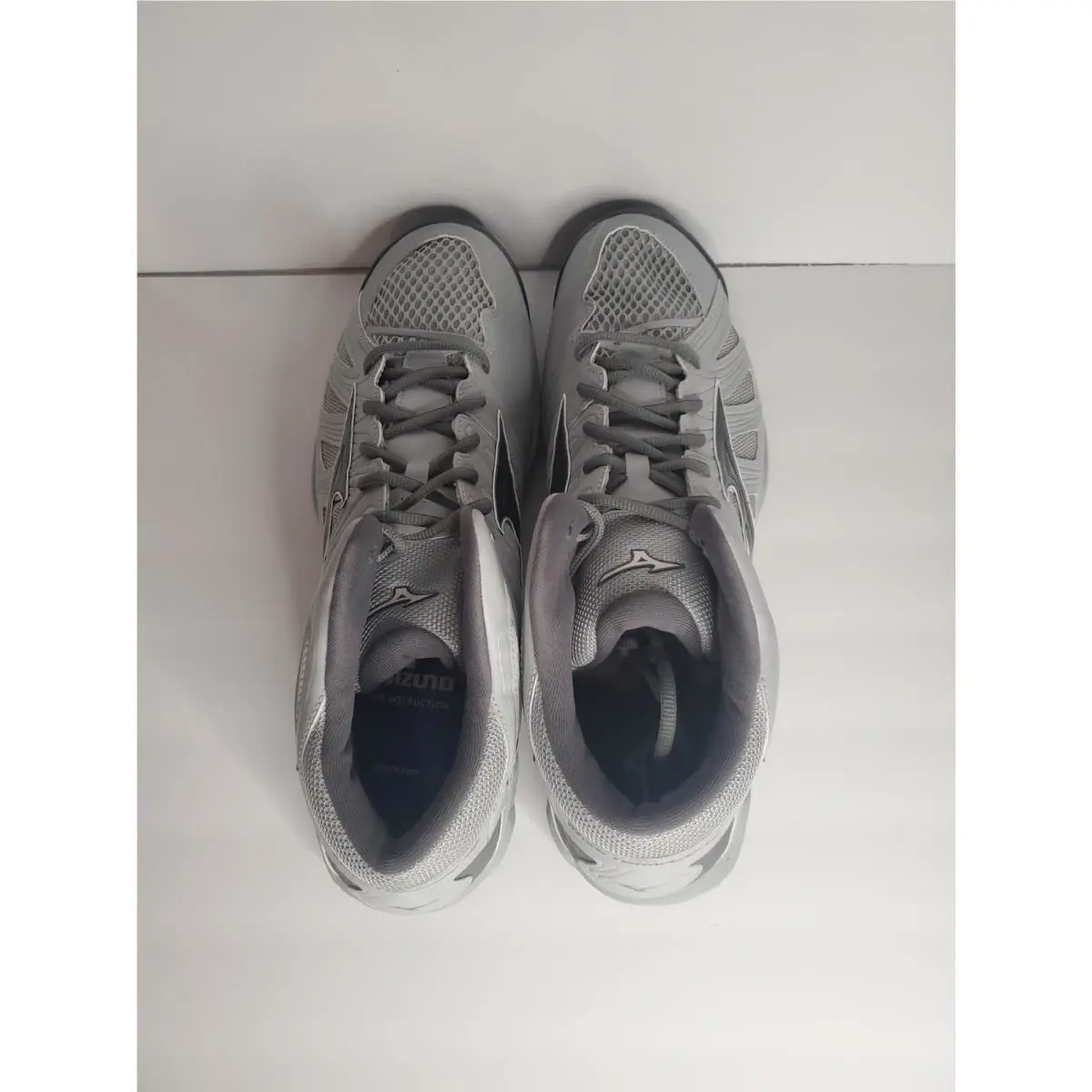 Mizuno shoes - Mizuno Wave Tornado X2 - Wave Tornado - Gray (UPC: 889961177439) 4