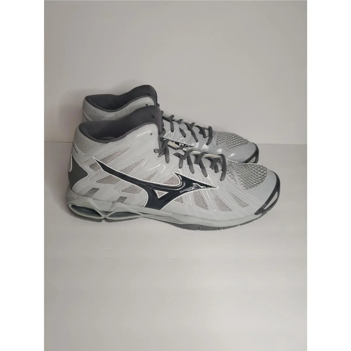 Mizuno shoes - Mizuno Wave Tornado X2 - Wave Tornado - Gray (UPC: 889961177439) 2