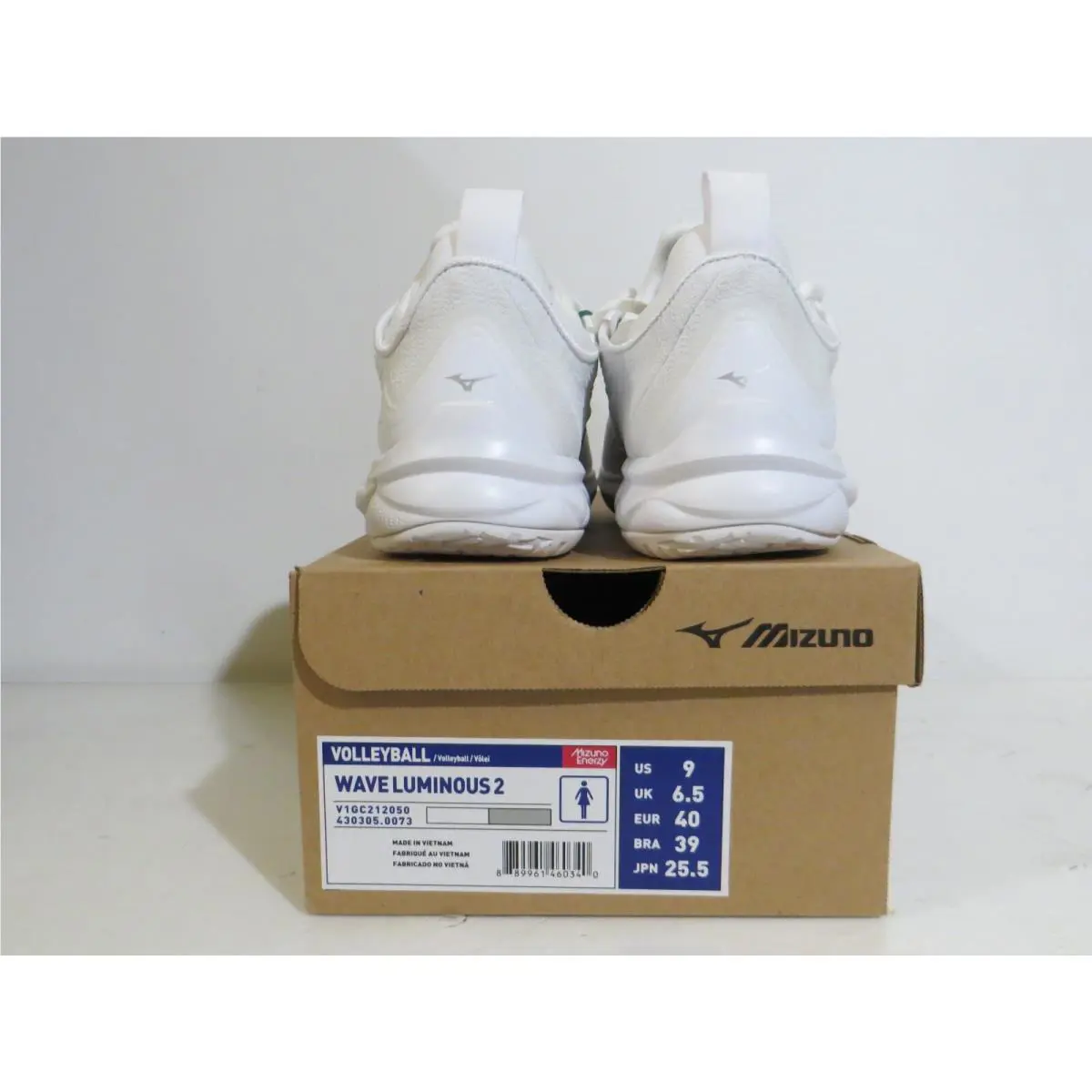 Mizuno shoes - White (UPC: 889961460340) 0