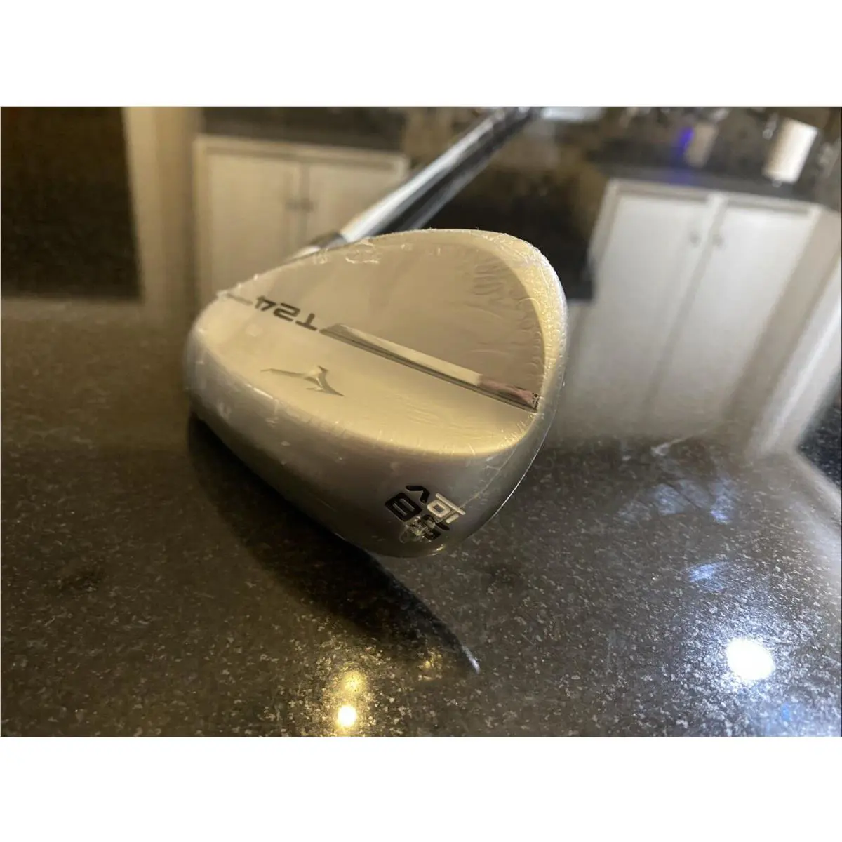 Mizuno  - T24 - White Satin 1