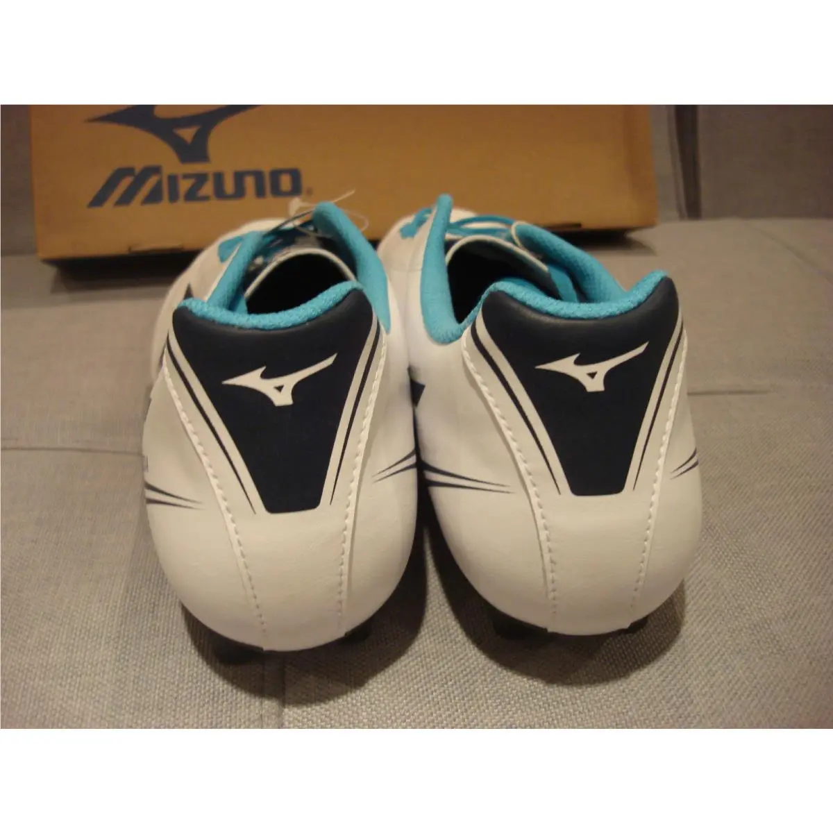 Mizuno shoes - White / Blue (UPC: 5051686869646) 3