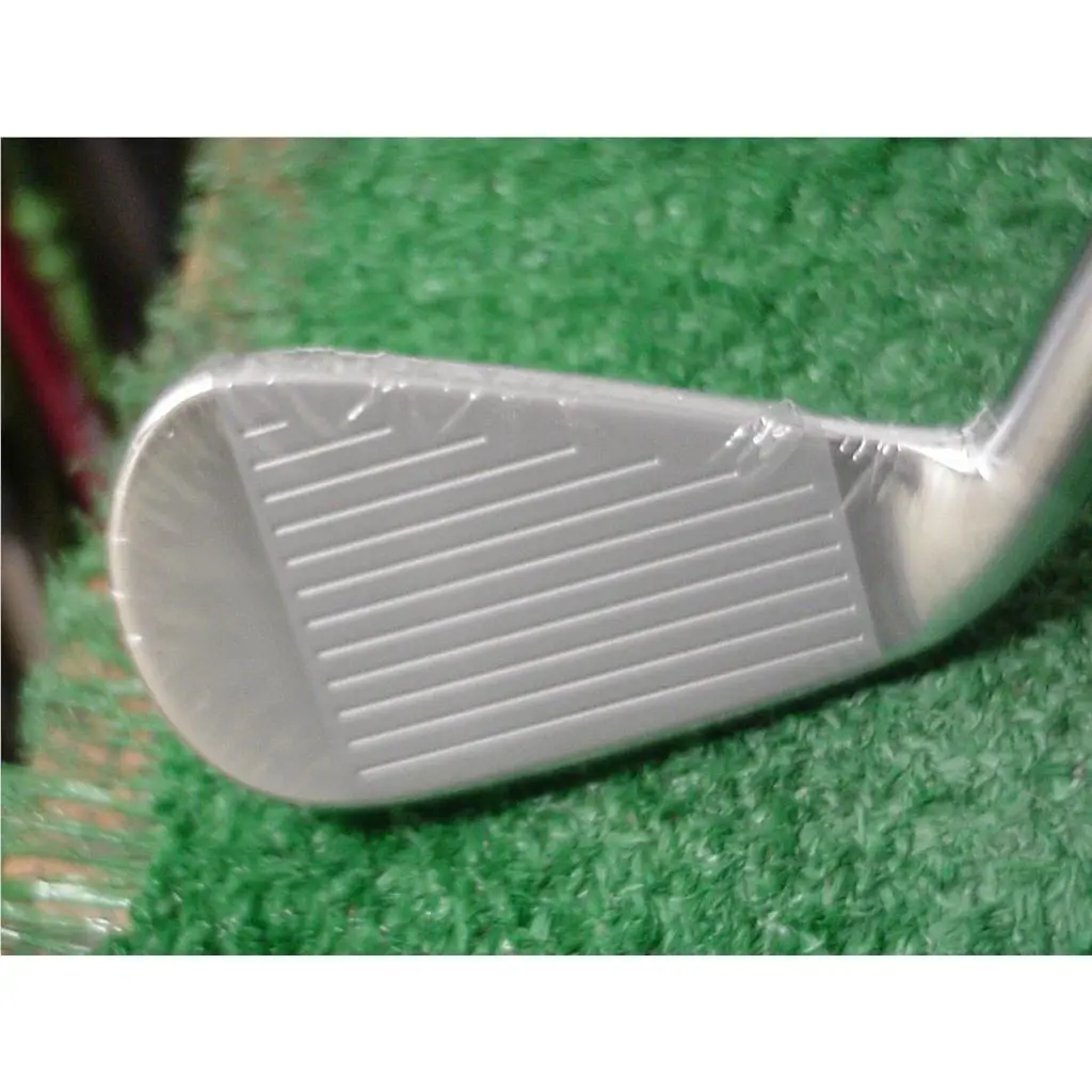Mizuno  - 225 1
