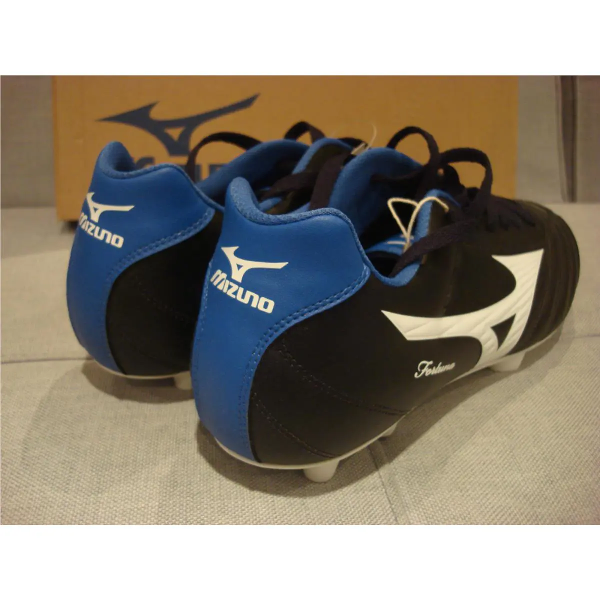 Mizuno shoes - Black (UPC: 5051686748972) 2