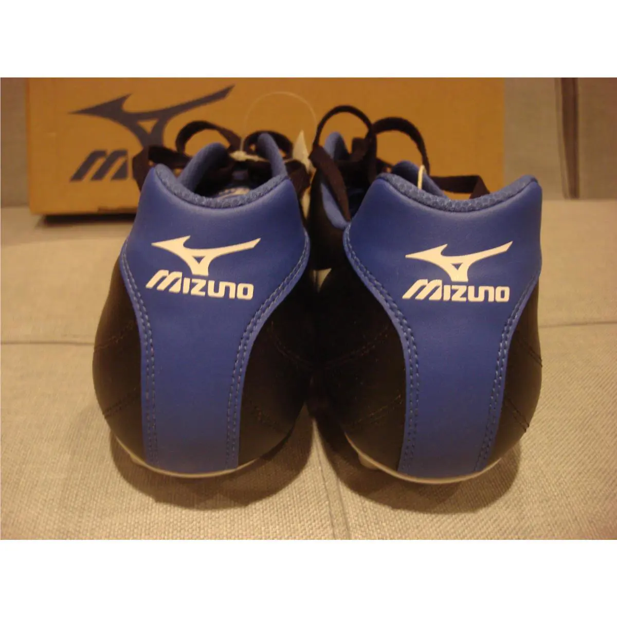 Mizuno shoes - Black (UPC: 5051686748972) 3