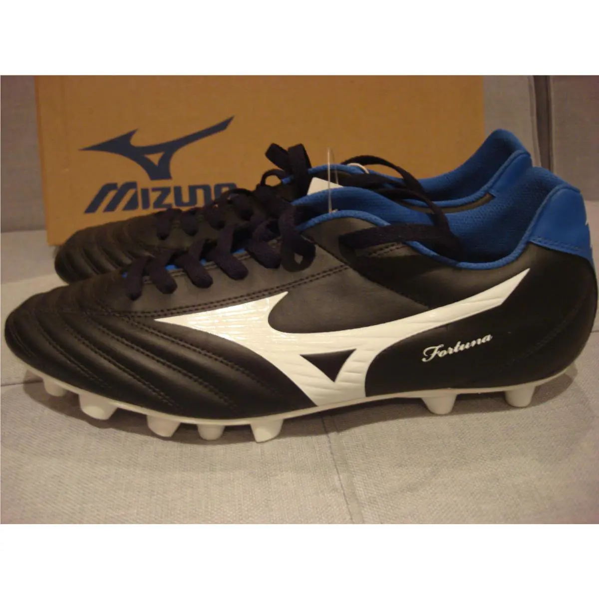 Mizuno shoes - Black (UPC: 5051686748972) 5