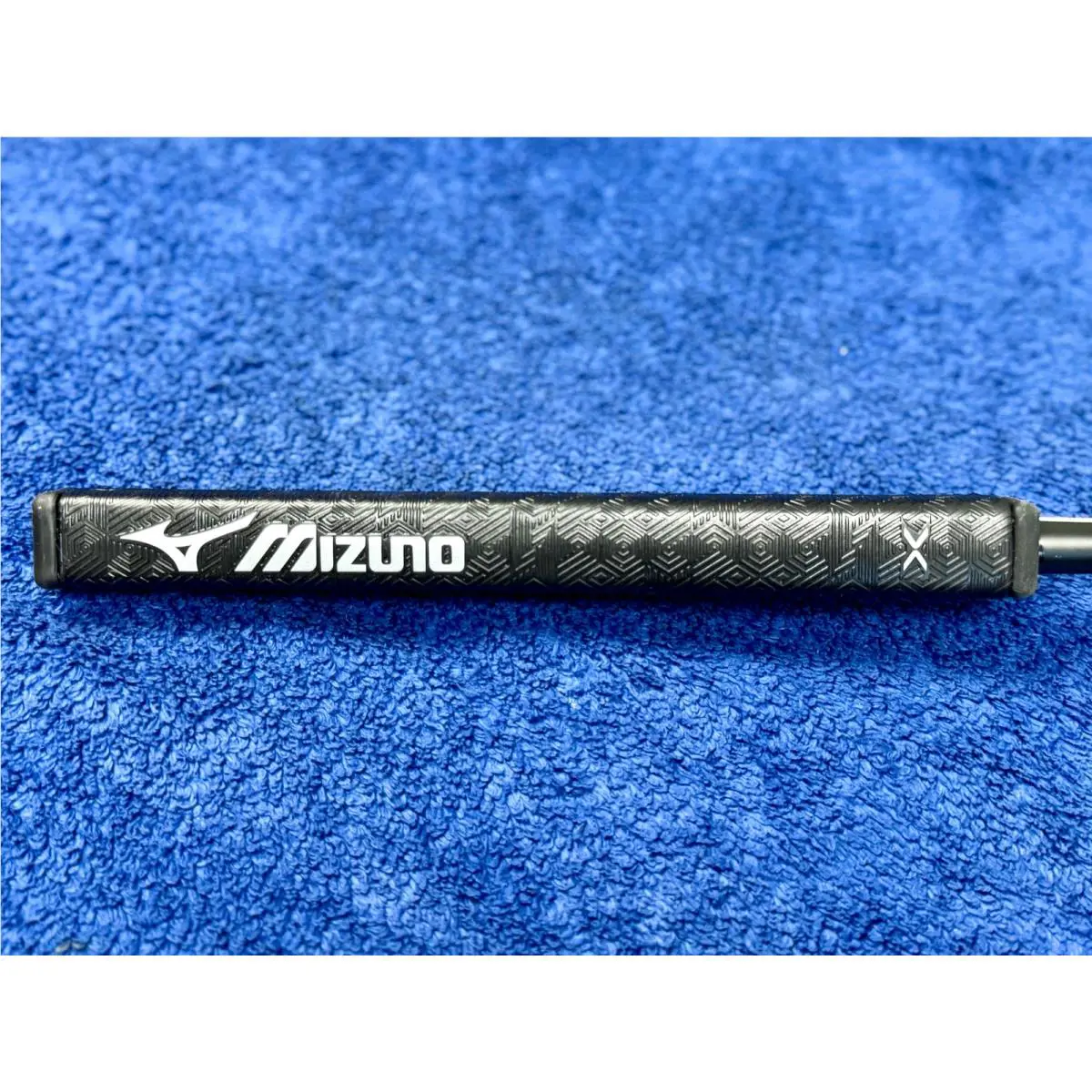 Mizuno  - Black 4