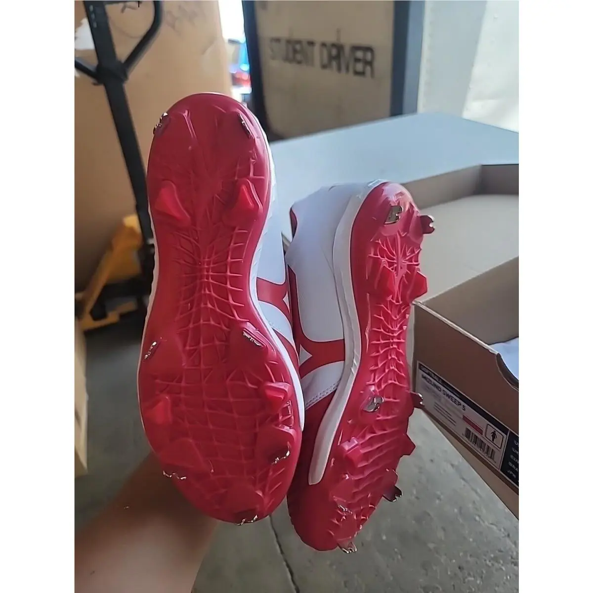 Mizuno shoes - Mizuno Sweep 5 - Sweep - white and red 3