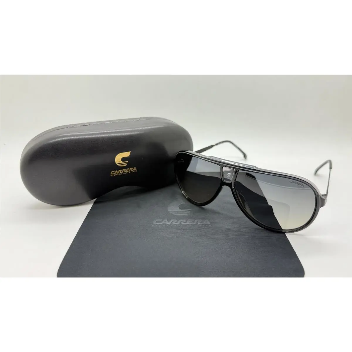 Carrera 1050/S 008A WJ Black Grey / Grey sf Polarized Sunglasses 63X10X1
