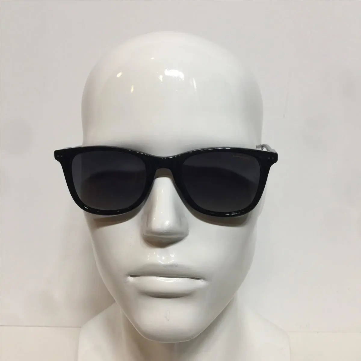 Carrera 197/S 08AWJ Black Plastic Polarized Gradient Sunglasses