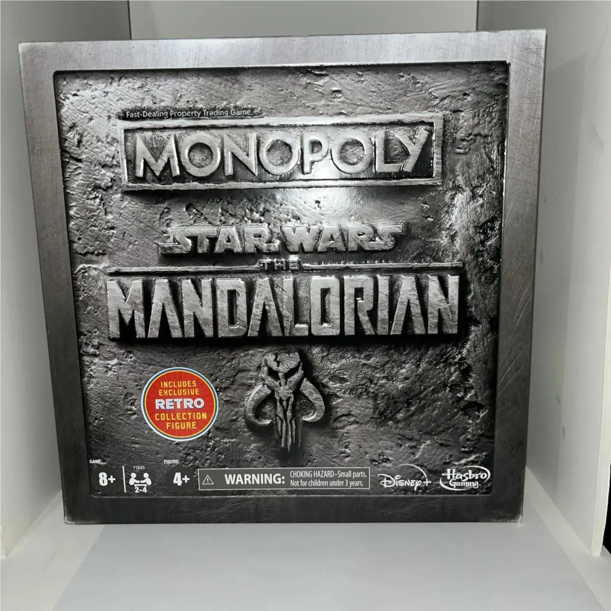 Hasbro Monopoly: Star Wars The Mandalorian Edition Game Board with Figure