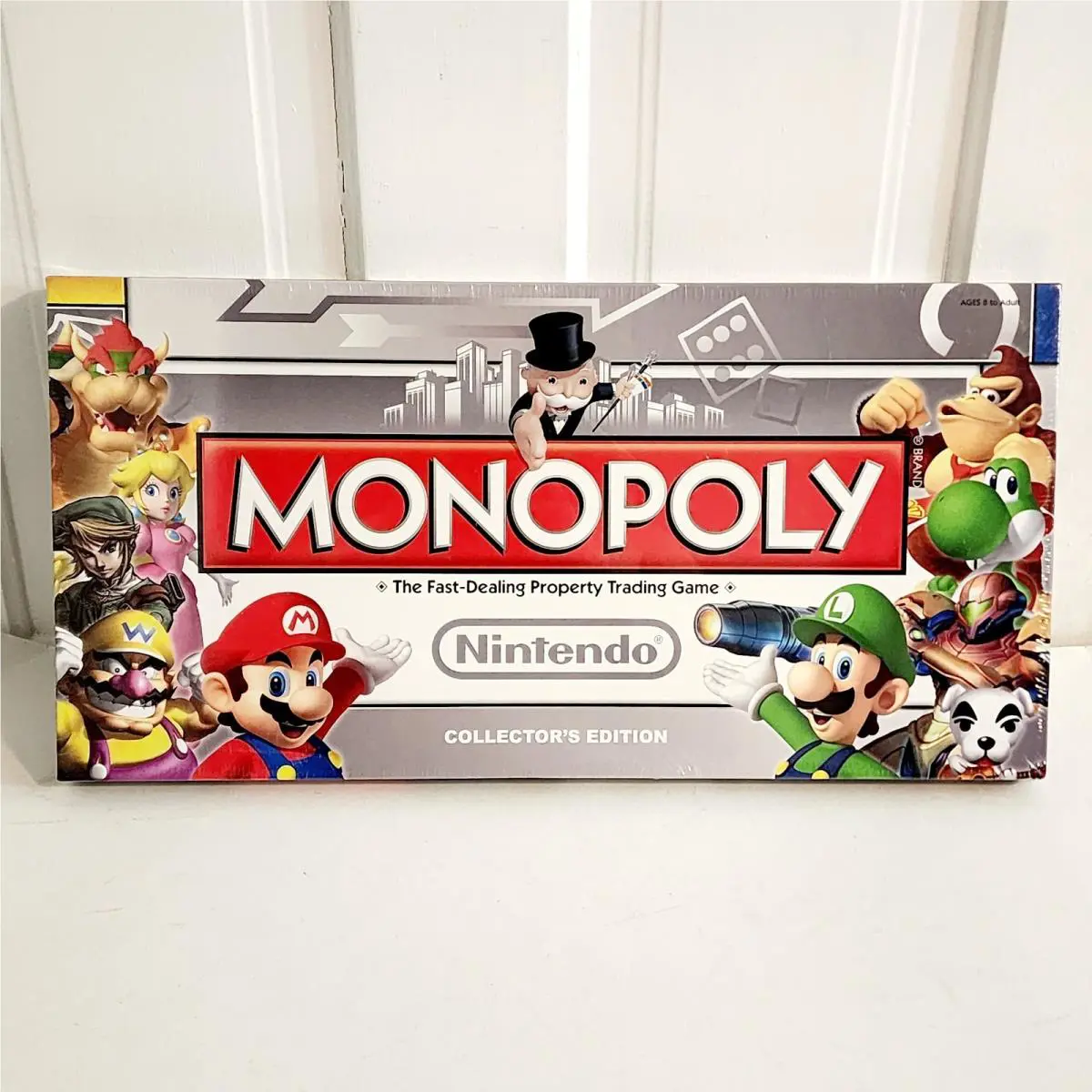 Nintendo Monopoly Collector`s Edition Hasbro