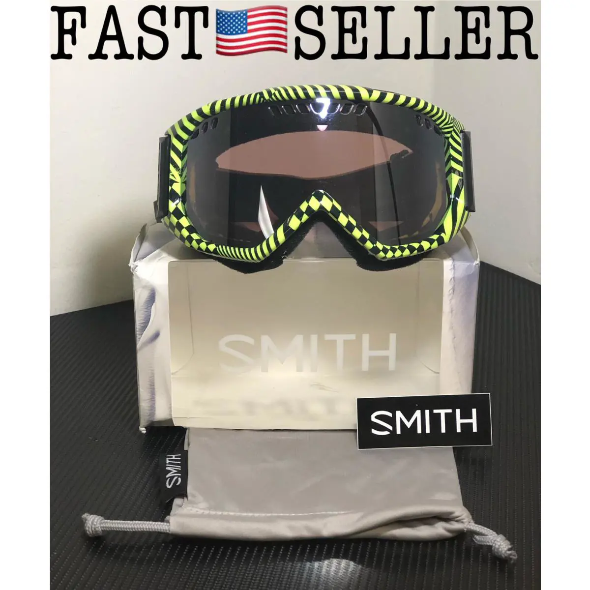 Smith Scope Goggles with Fog-x Neon Blacklight /ignitor Mirror One Size
