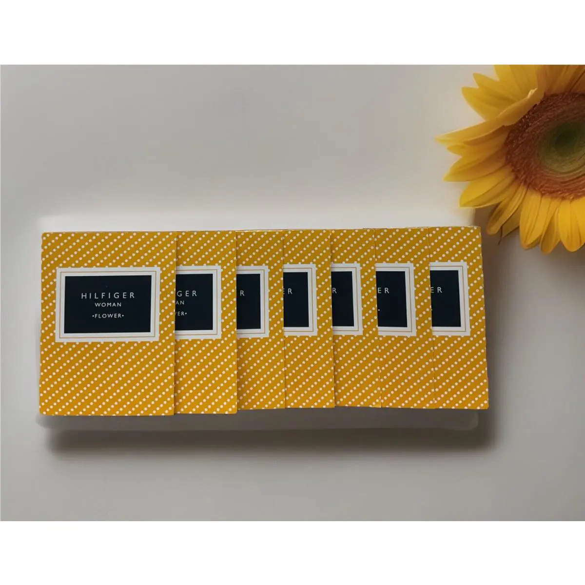 Lot Of 7 Tommy Hilfiger Flower Marigold Eau De Parfum Samples Spray .05 Fl Oz