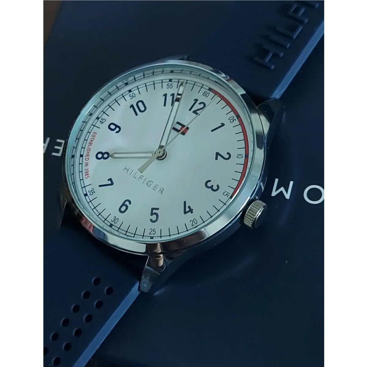 Tommy Hilfiger Unisex Watch Classic Blue Silicone Band