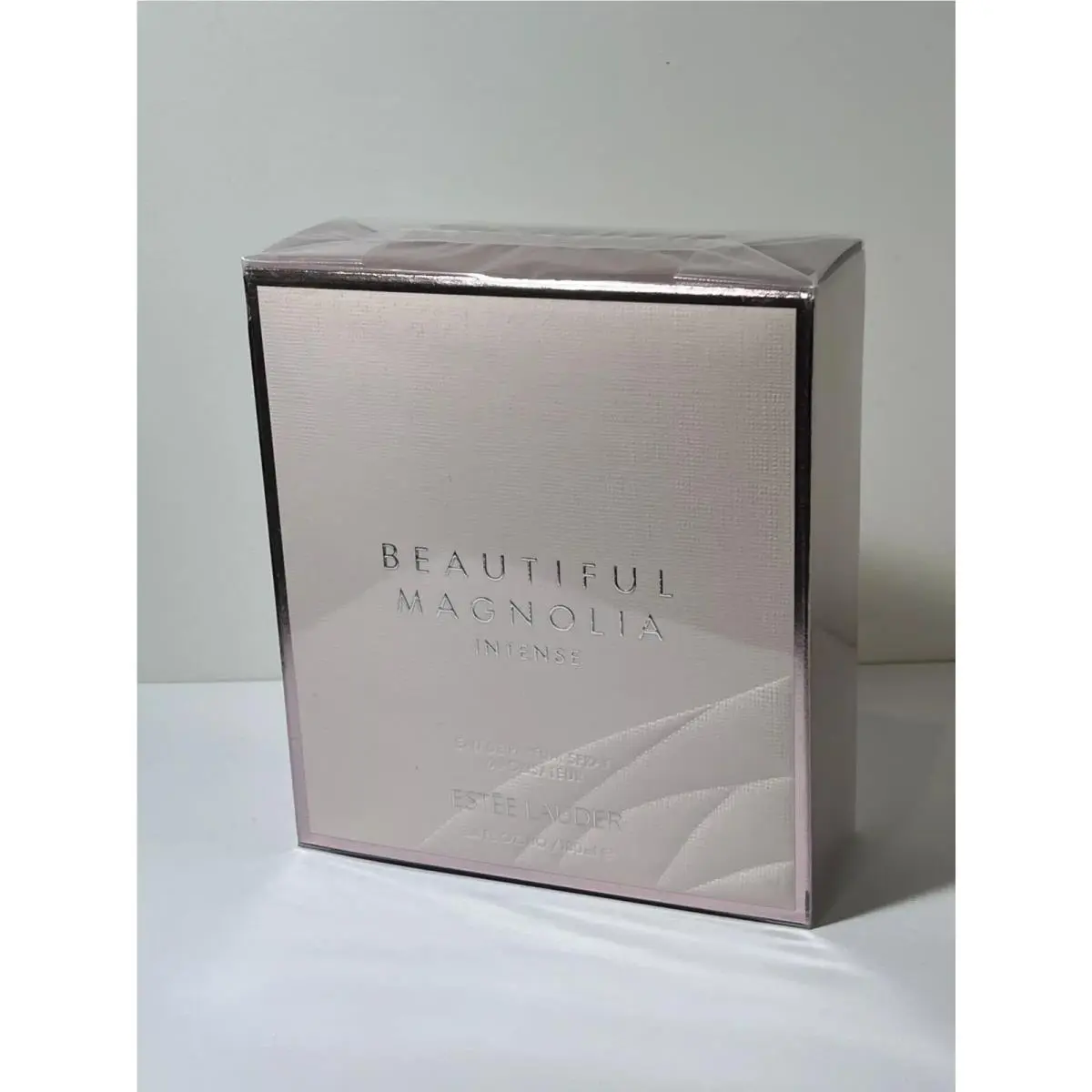 Estee Lauder Beautiful Magnolia Intense Eau De Parfum Spray -new 3.4 fl oz by Estée Lauder
