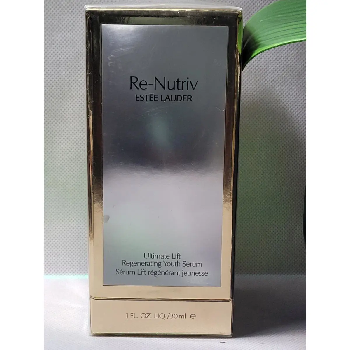 Estée Lauder Re-nutriv Ultimate Lift Regenerating Youth Serum - 1oz