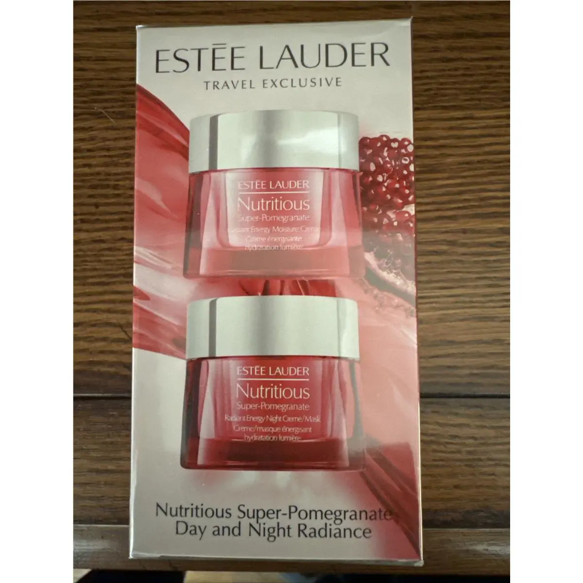 Estée Lauder Nutritious Super Pomegranate Day and Night Radiance