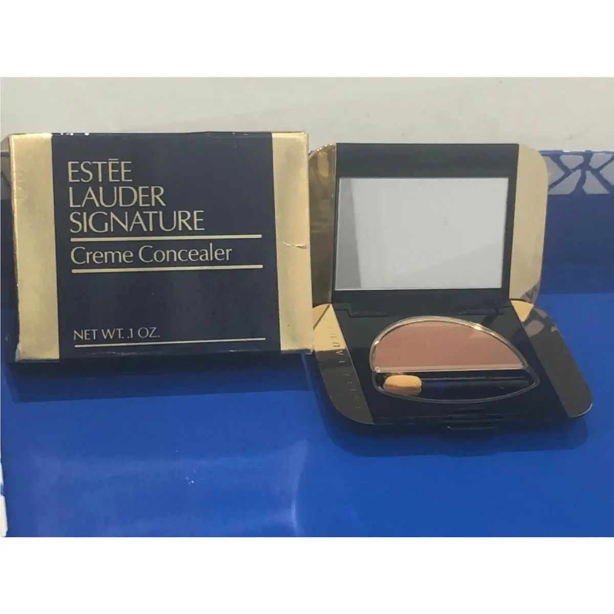 Estee Lauder Signature Creme Concealer MEDIUM/DARK-03 0.1OZ