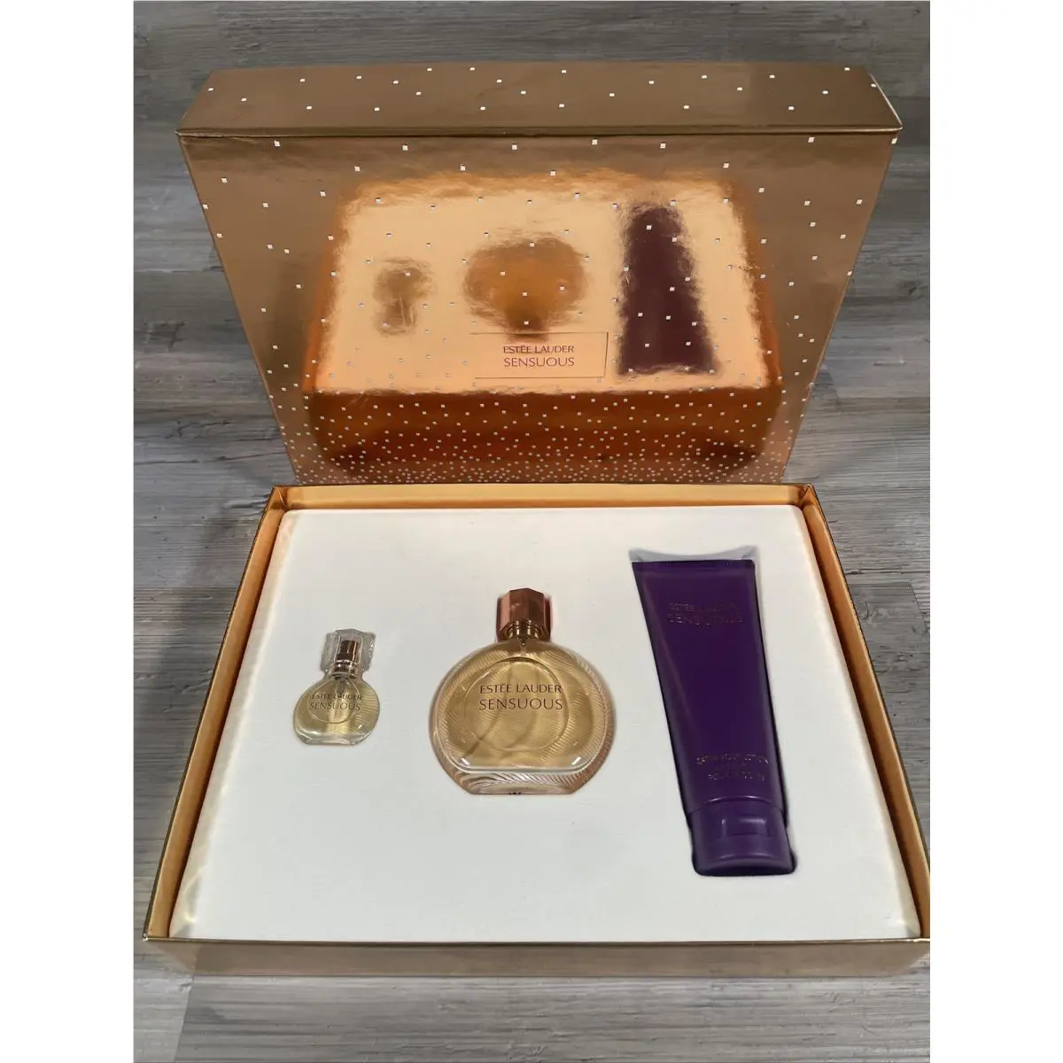 Estee Lauder Sensuous Gift Set 1.7 .14 oz Edp Sprays 3.4 oz Body Lotion Read