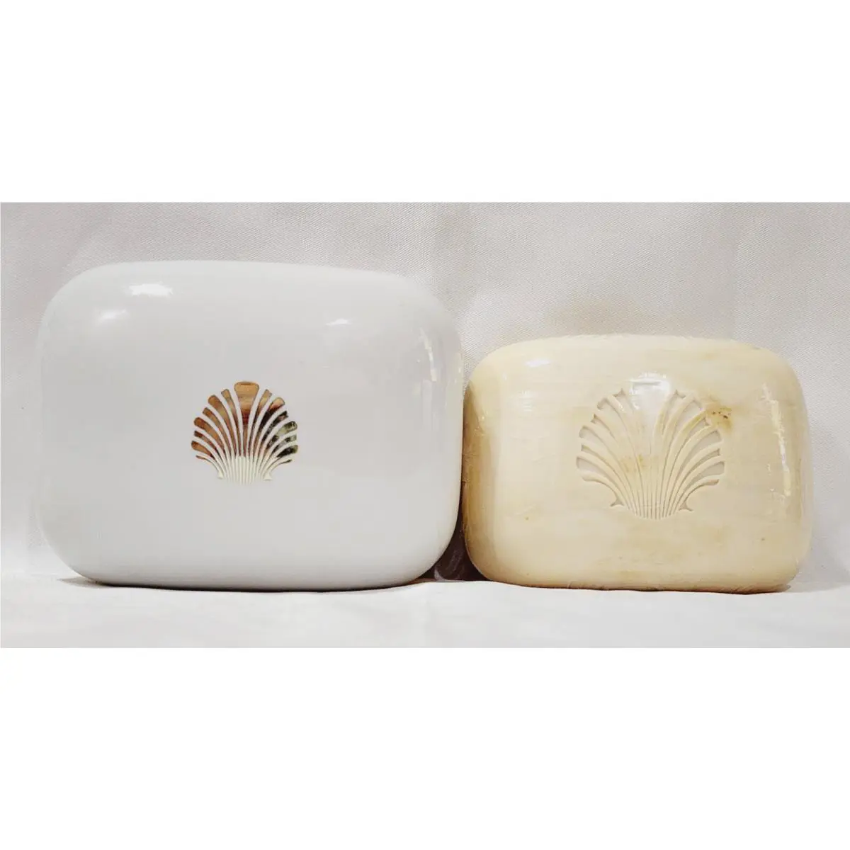 Estee Lauder White Linen Fragrance Soap Bar Body Holder Case Vintage 4 oz