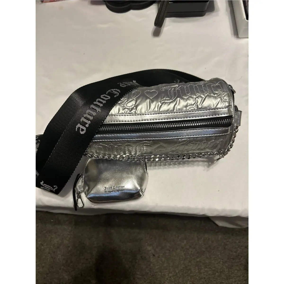 Juicy Couture Silver Metallic Crossbody Bag with Coin Pouch Adjustable Straps