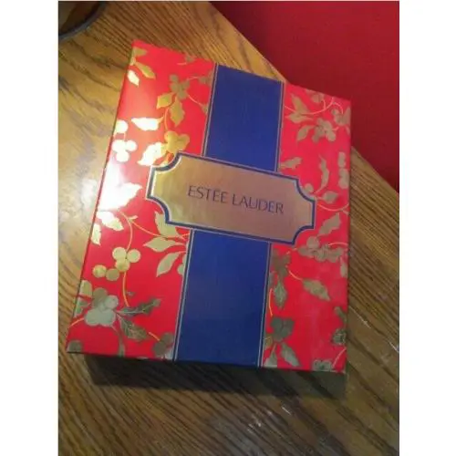 Estee Lauder Winter Luxuries Eau De Parfume and Body Lotion Set Box