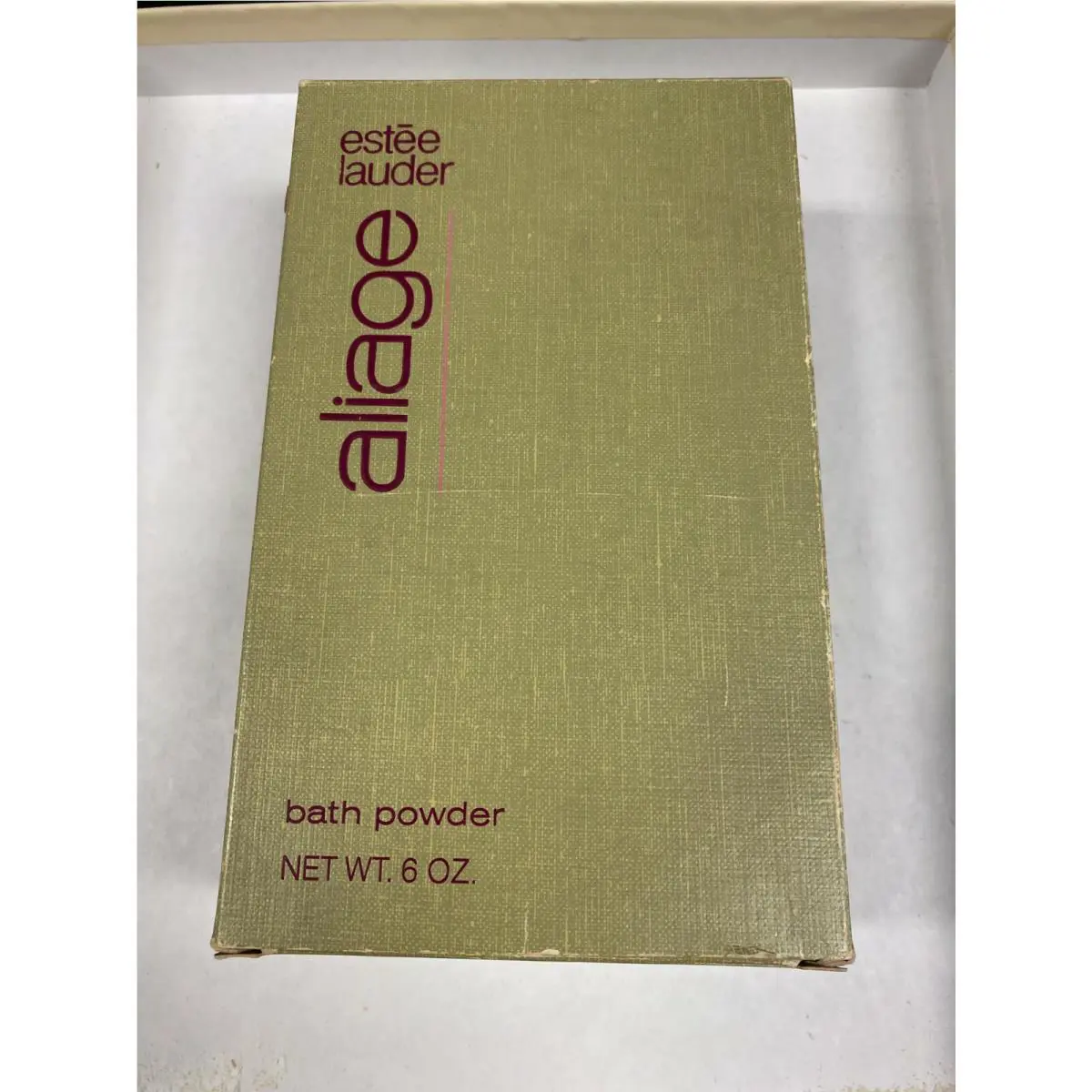 Aliage by Estee Lauder Perfumed Bath Powder 6 oz