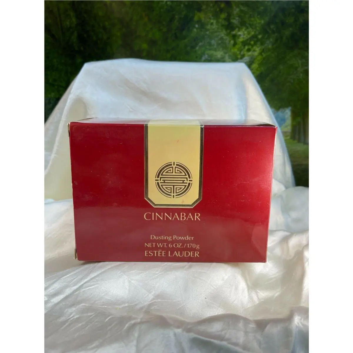 Estee Lauder Cinnabar 6OZ Dusting Powder