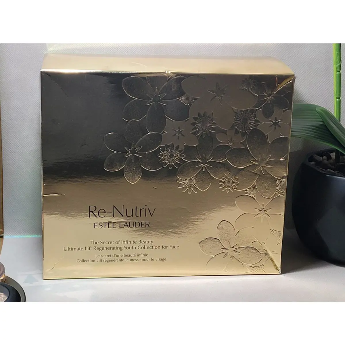 Estée Lauder The Secret of Infinite Beauty Gift Set - Ultimate Lift Collection