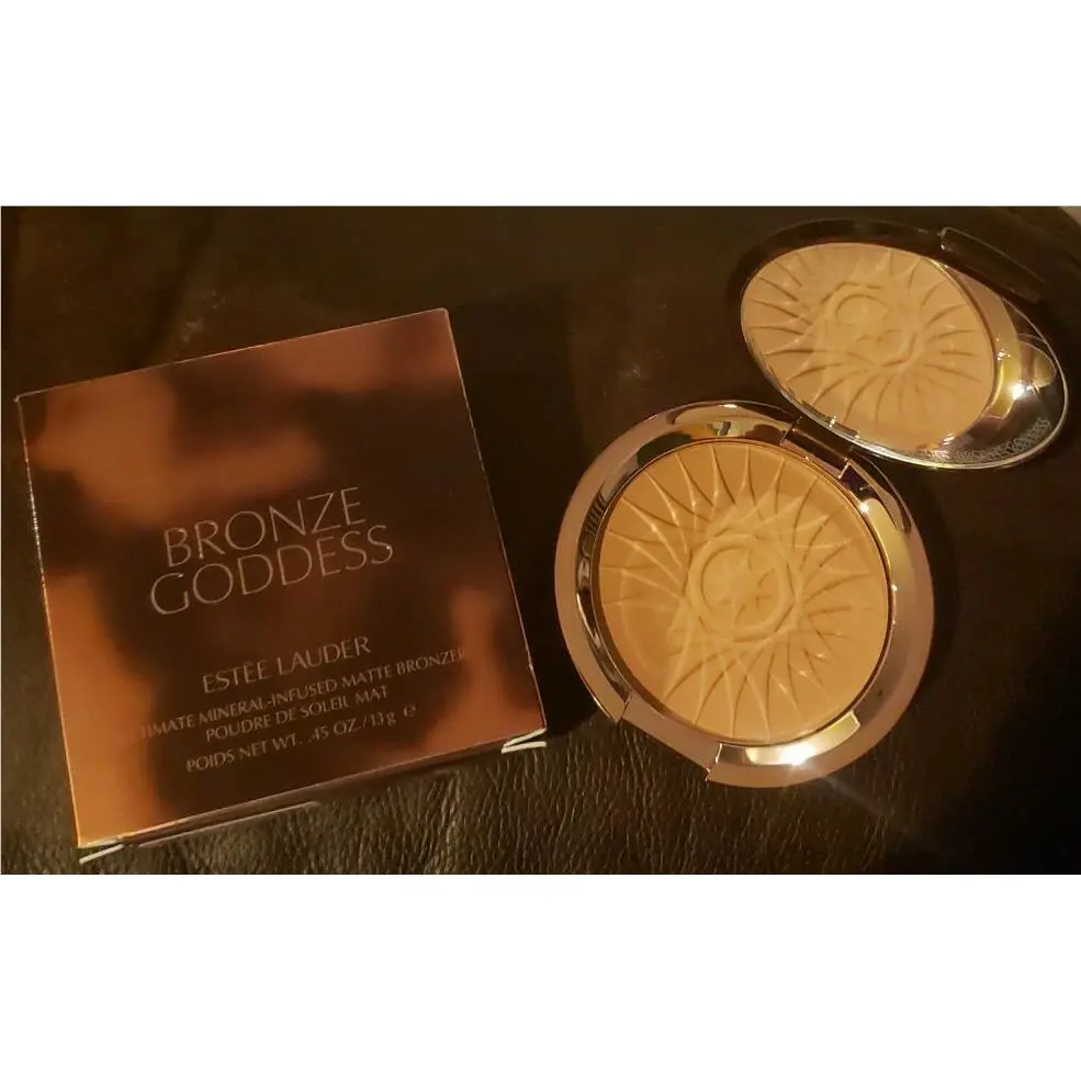 Estee Lauder Bronze Goddess Ultimate Mineral-infused Matte Bronzer 01 Halo