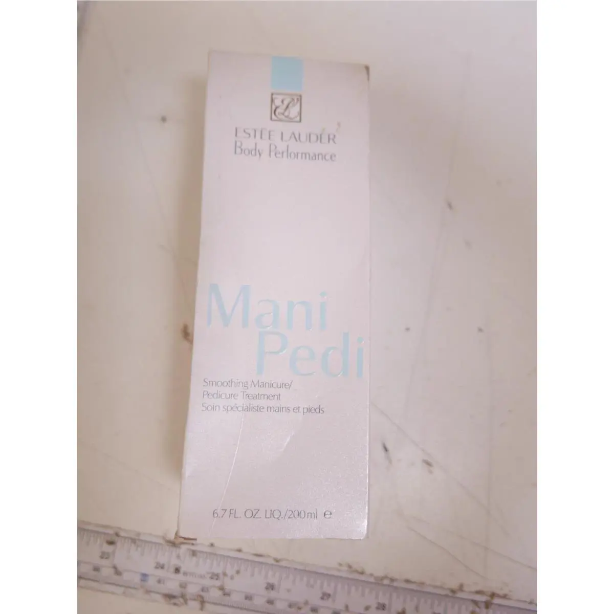 Estee Lauder Mani Pedi Body Performance Smoothing Manicure - 200ML 6.7oz Nos