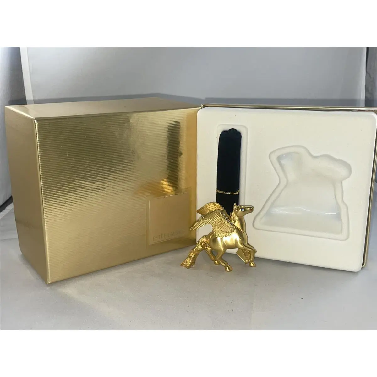 2002 Estee Lauder Intuition Pegasus Women Perfume Solid Parfum .6 g .02 Oz