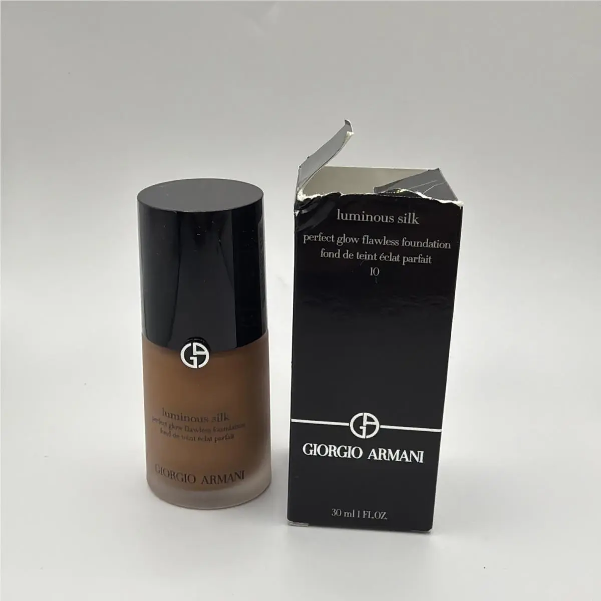 Giorgio ~ Luminous Silk Perfect Glow Flawless Foundation ~ Armani Luminous Silk Perfect Glow Flawless Foundation 10 1 OZ
