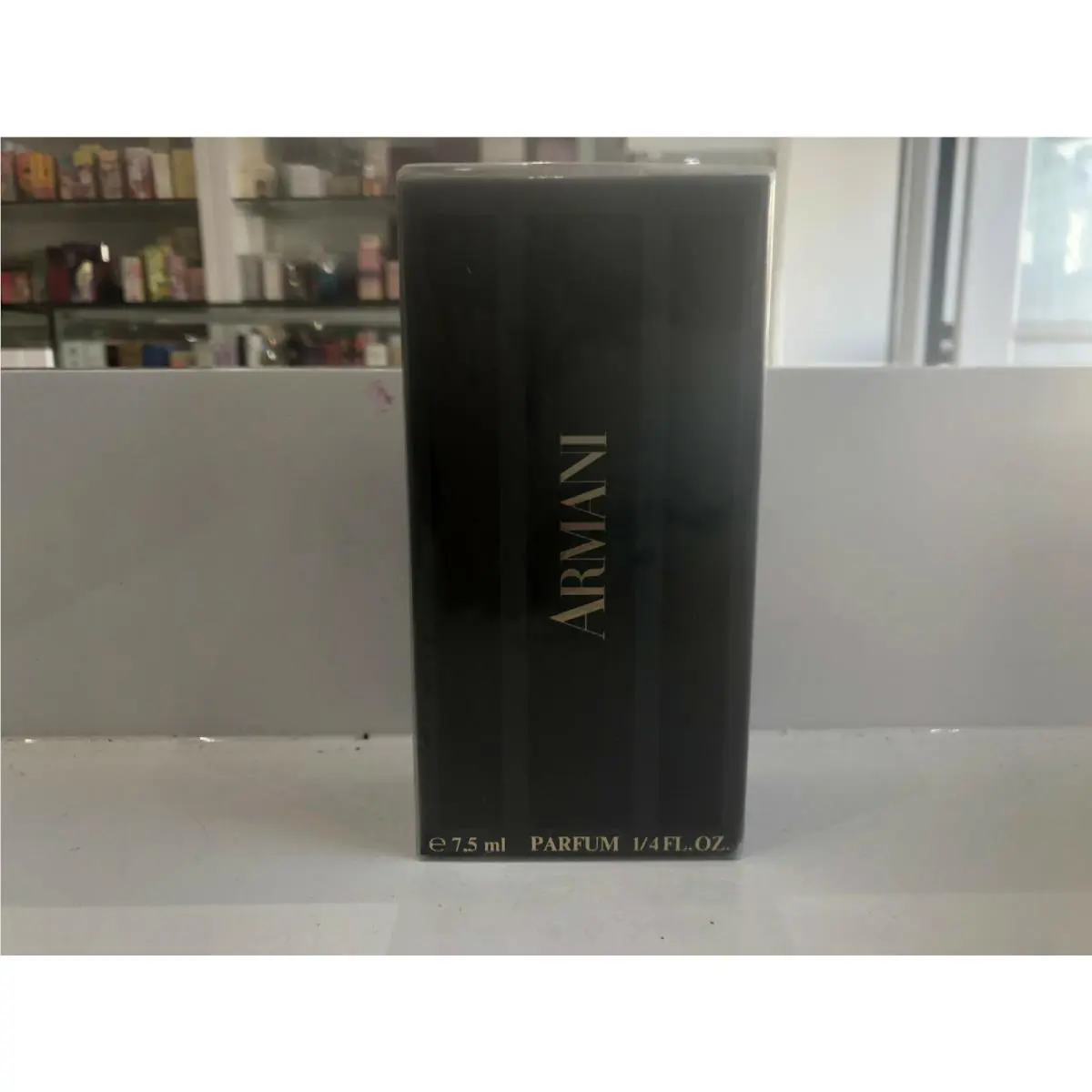 Giorgio Armani Armani Parfum Purse Spray - Refillable 7.5 ML Company